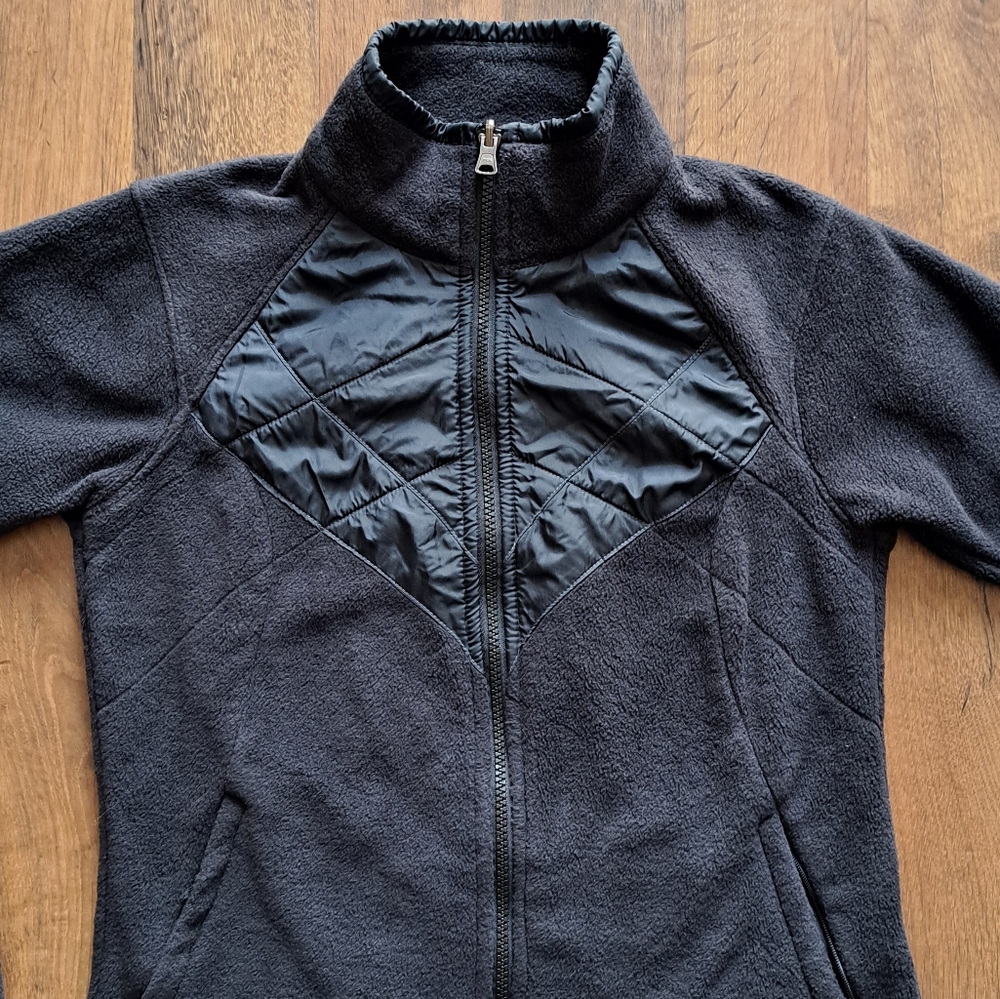 Columbia Zip-Up Fleece Sweater - Medium - Picture 4 of 15